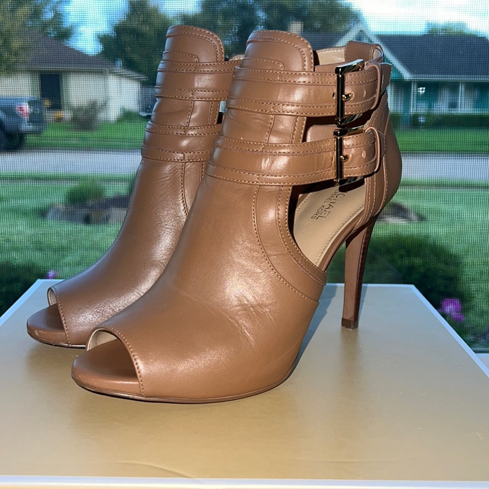 Michael Kors Blaze Open Toe Bootie- Size 6